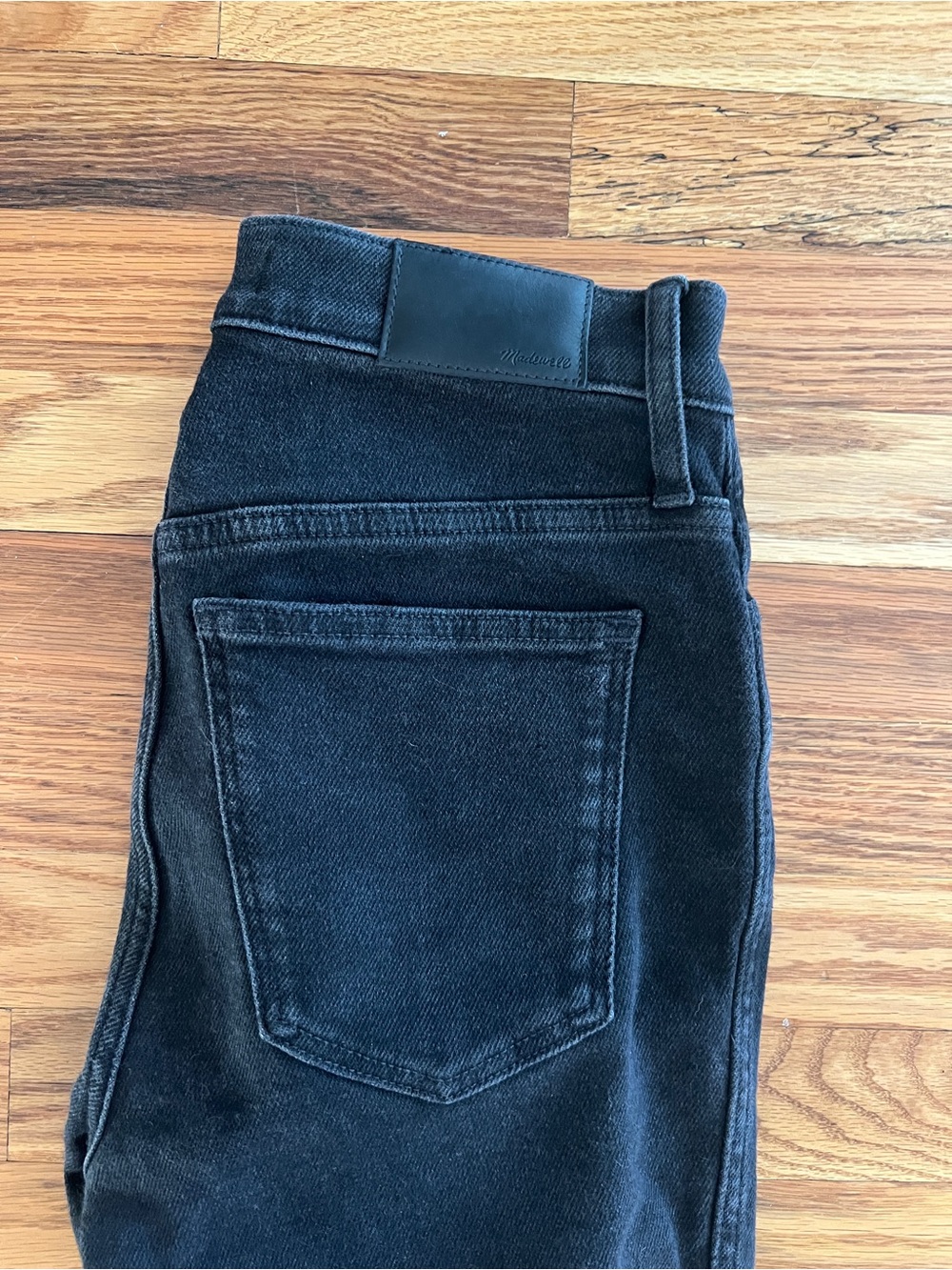 Madewell women’s black skinny jean size 27p